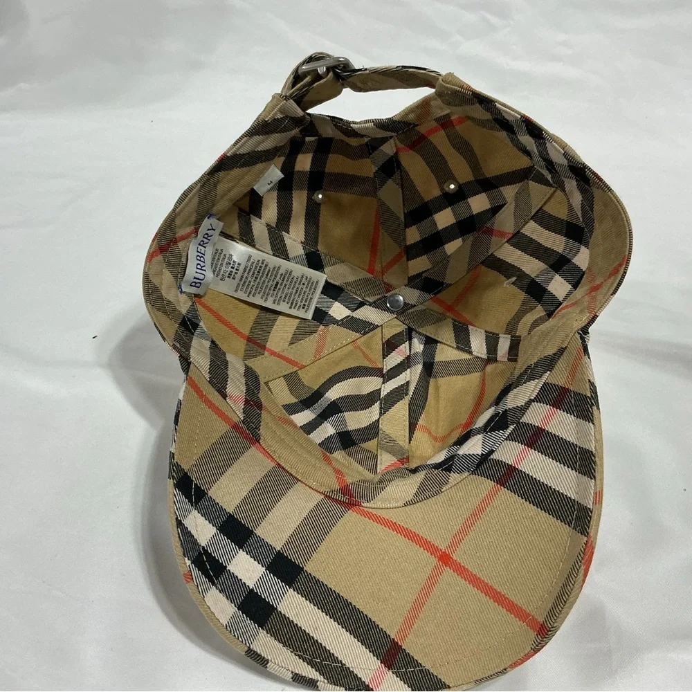 Burberry Beige Plaid Baseball Cap with Equestrian Motif - Picture 8 of 8
